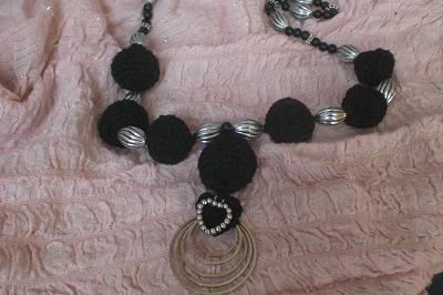 collar crochet negro mini 5