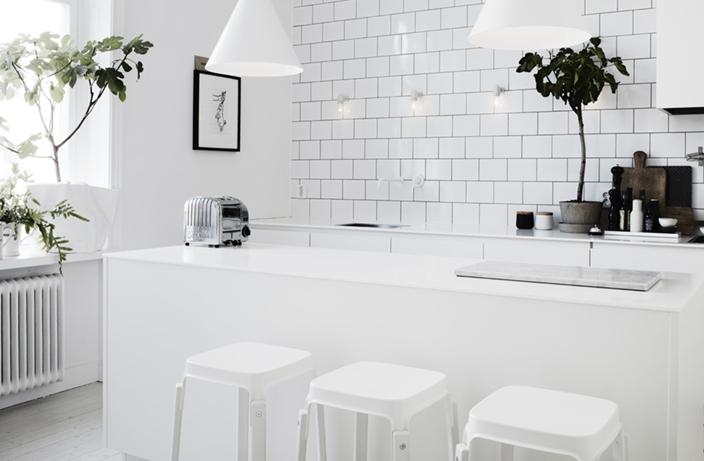agaton_home_122fix
