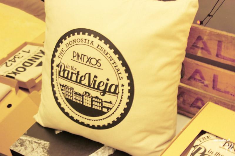 cojin pintxos en la parte vieja de room 278