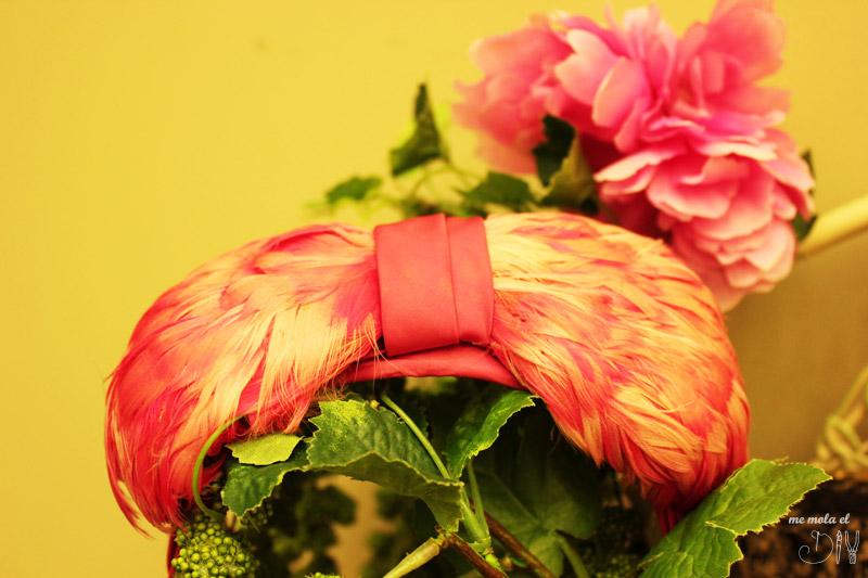 Tocado para el pelo con forma de lazo y plumas de anhelo lab