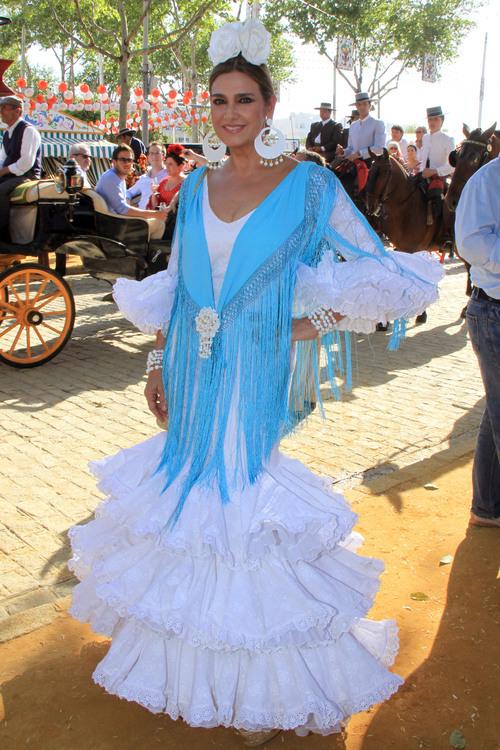 LOS FAMOSOS DISFRUTAN DE LA FERIA DE ABRIL DE SEVILLA