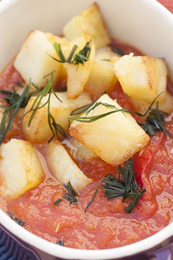 la_cuchara_azul_patatas_salsa_brava_2