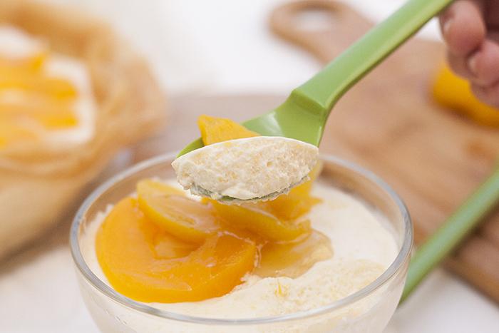 2-la-cuchara-azul-tarta-mousse-melocoton-almibar