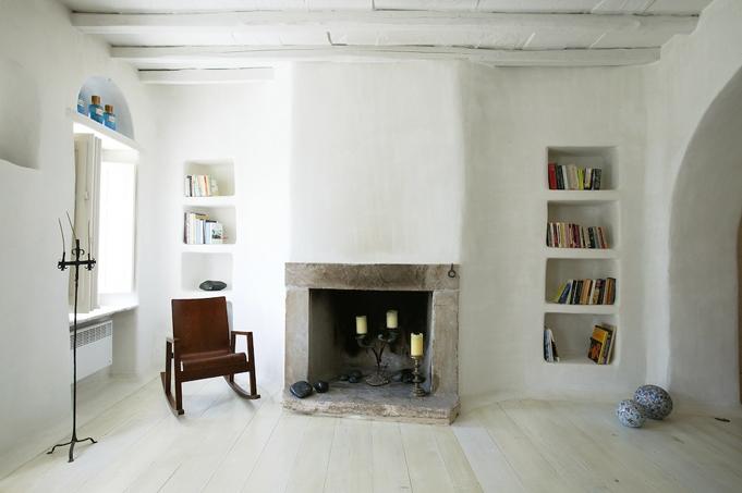 house-in-tinos-island-greece-by-Zege-architects-in-collaboration-with-architect-interior-designer-Marilyn-Katsaris-yatzer-8