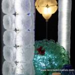 Con motivo de la celabración del Día Mundial del Reciclaje, hemos organizado una exposición de objetos realizados con material reciclado. Una segunda oportunidad para lo que muchas personas tiran a la basura. m On the 17th of May, we had an exhibition of creative objects made out of recycled material. A second time to items that others discard.