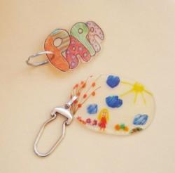 llavero-plastico-mágico_1-535x528