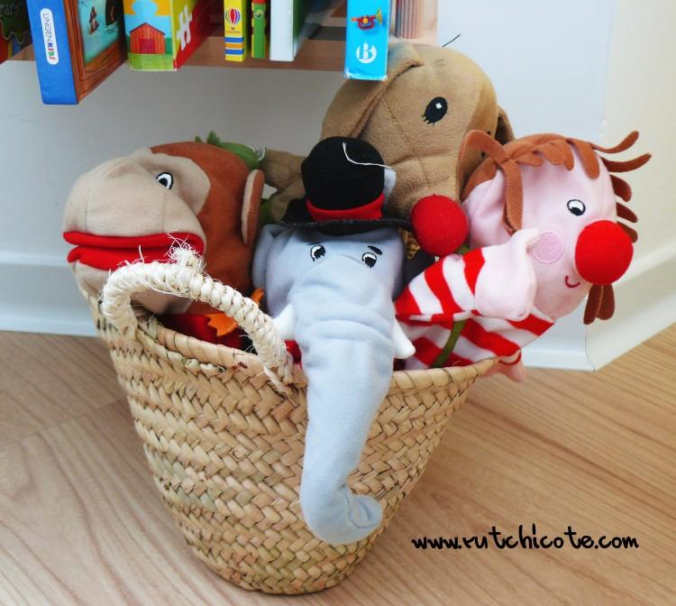 Cesta de peluches