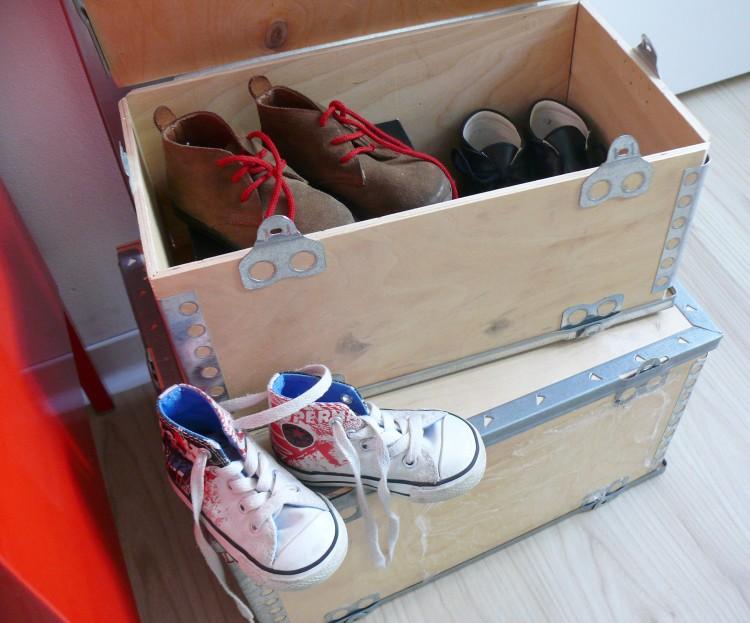 Detalle cajas para zapatos