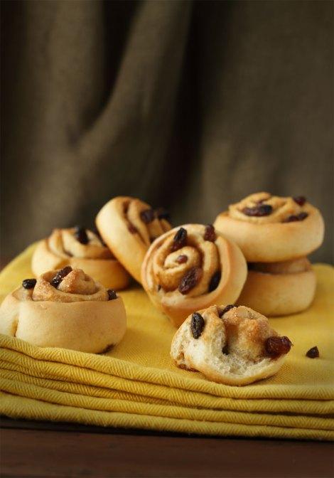 Raisin Rolls