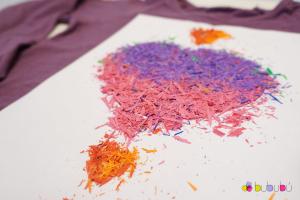 plantilla rellena de virutas de crayon