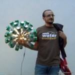 Lámpara realizada con 50 botellas de cerveza recicladas. #yotambienquierouna Reciclado Creativo. Rosa Montesa