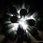 Lámpara realizada con 50 botellas de cerveza recicladas. #yotambienquierouna Reciclado Creativo. Rosa Montesa