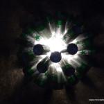 Lámpara realizada con 50 botellas de cerveza recicladas. #yotambienquierouna Reciclado Creativo. Rosa Montesa