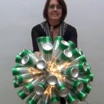 Lámpara realizada con 50 botellas de cerveza recicladas. #yotambienquierouna Reciclado Creativo. Rosa Montesa