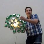 Lámpara realizada con 50 botellas de cerveza recicladas. #yotambienquierouna Reciclado Creativo. Rosa Montesa