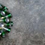 Lámpara realizada con 50 botellas de cerveza recicladas. #yotambienquierouna Reciclado Creativo. Rosa Montesa