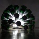 Lámpara realizada con 50 botellas de cerveza recicladas. #yotambienquierouna Reciclado Creativo. Rosa Montesa