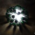 Lámpara realizada con 50 botellas de cerveza recicladas. #yotambienquierouna Reciclado Creativo. Rosa Montesa