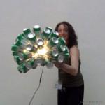 Lámpara realizada con 50 botellas de cerveza recicladas. #yotambienquierouna Reciclado Creativo. Rosa Montesa