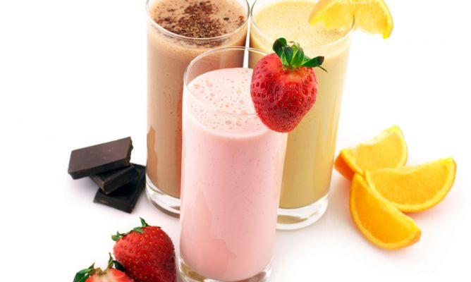 batidos de frutas 668x400x80xX Top de 10 Alimentos que te Ayudarán a Trabajar con más Eficiencia 