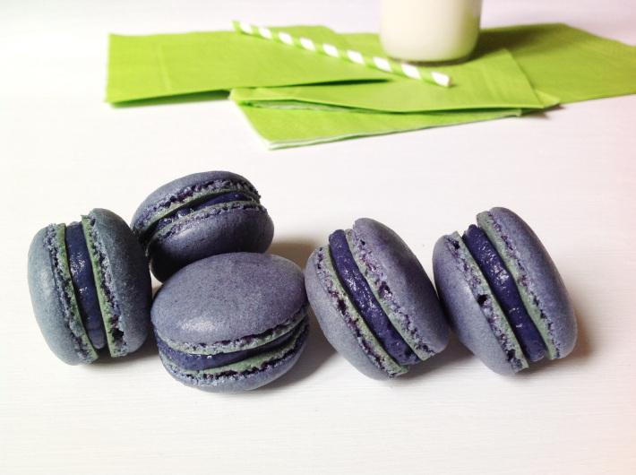 lacucharazul_macarrons_arándanos2