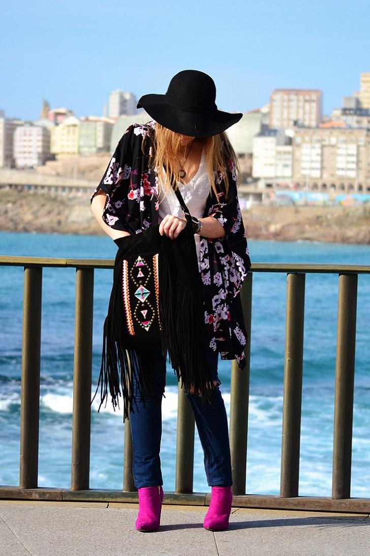 whitedahlia_flowered-kimono3