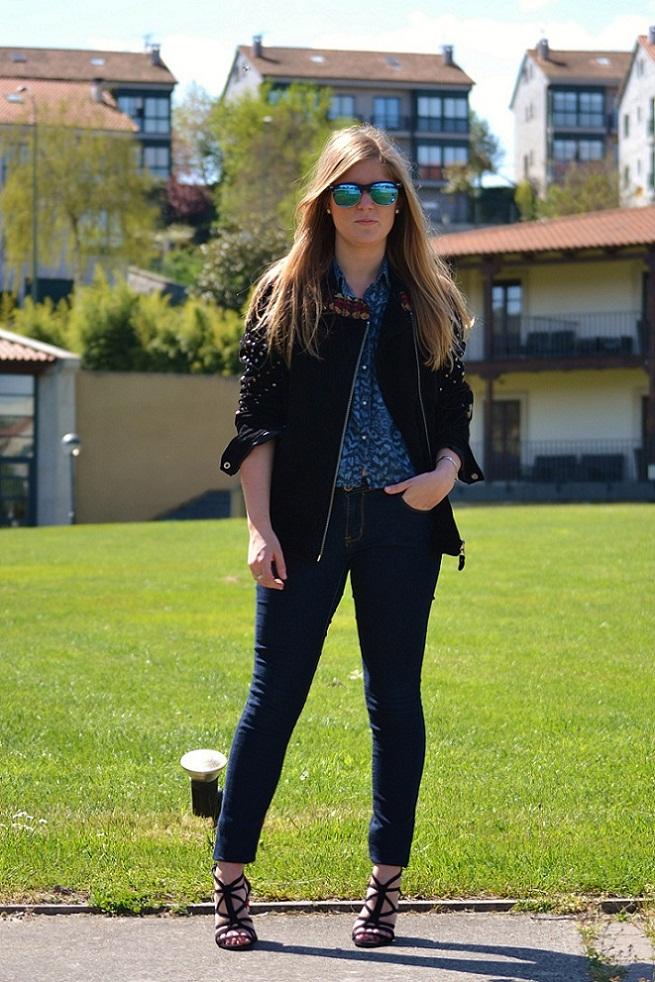 whitedahlia_fringed-chacket2