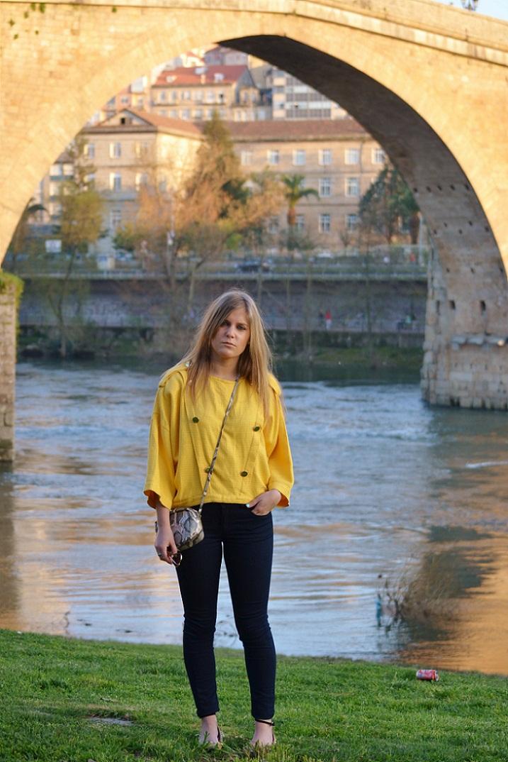 whitedahlia_yellow-vintage11