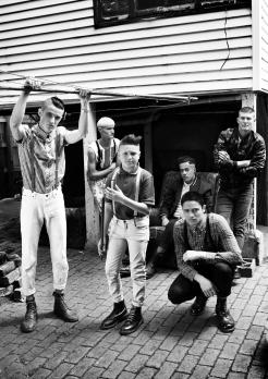 2014_1_RollEbony_05_700