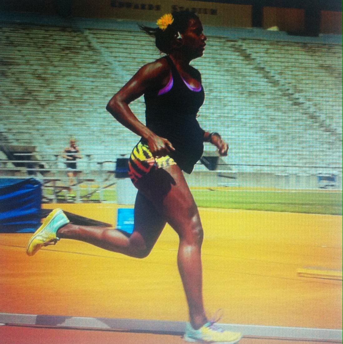 "Las deportistas de élite deberían entrenarse a un 80% de intensidad, durante el embarazo, respecto su ritmo habitual". Lidia Romero.