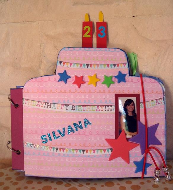 mini book para silvana con forma de tarta