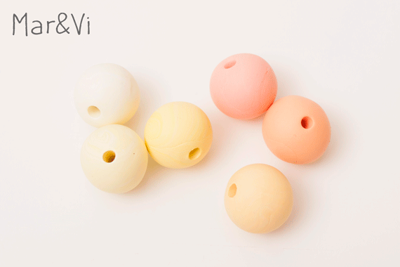 abalorios colores pastel con fimo