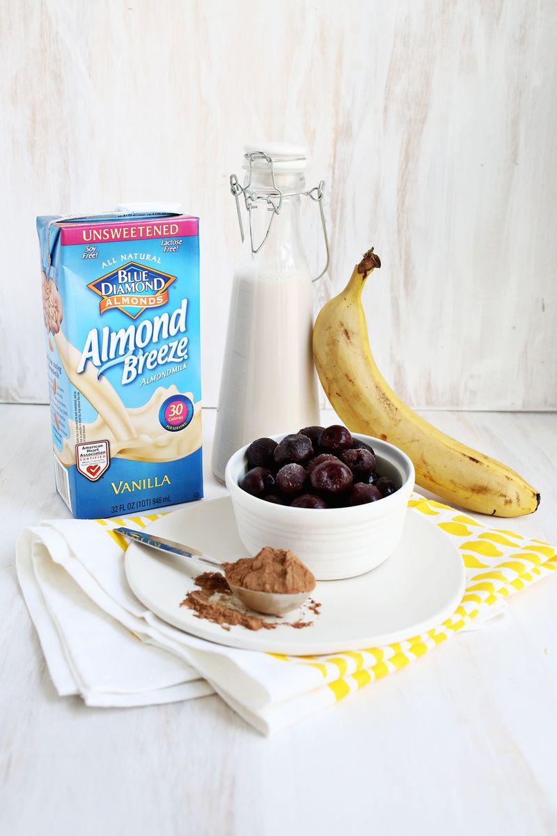 ingredientes batido cereza y chocolate