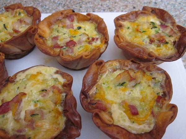 Mini quiches de calabacín y bacon