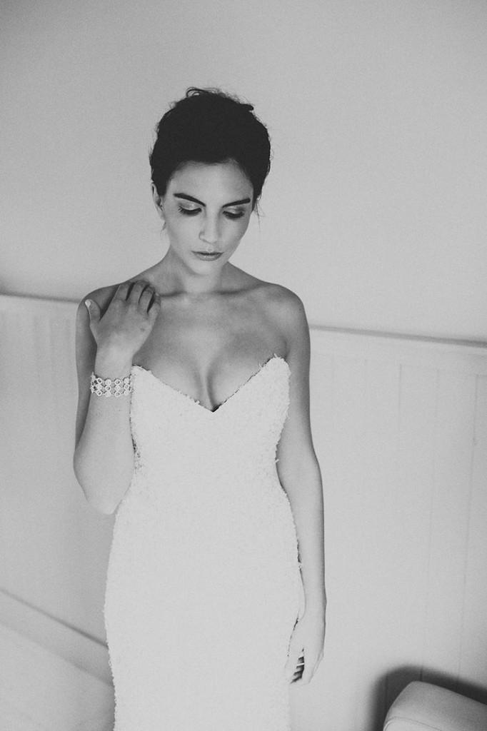 Vestido de novia con escote corazón