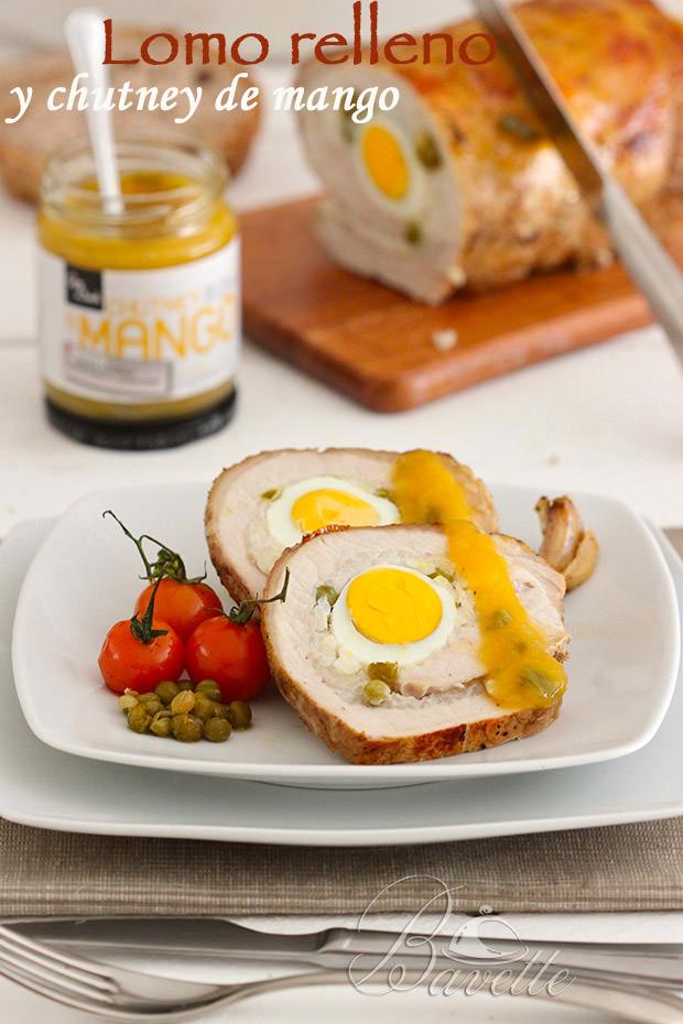 Lomo de cerdo relleno de arroz y huevos con chutney de mango