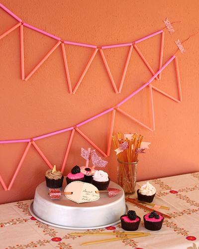 guirnalda con pajitas