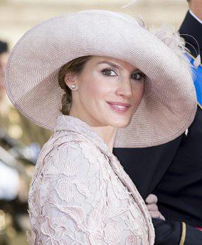 tocado_letizia_2-a