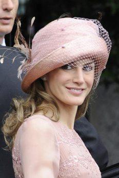 tocado_letizia_3-a