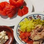 Tomate corazón de buey relleno