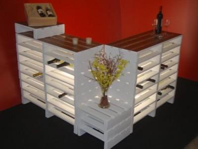 decorar con palets reciclados estanterias