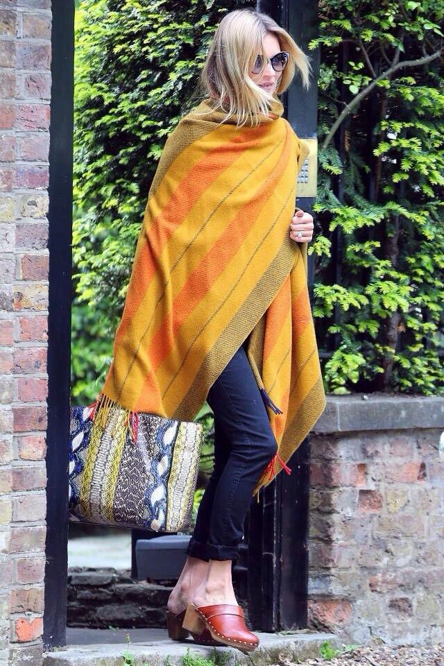 20140615 204639 74799526 Street Style | Zuecos