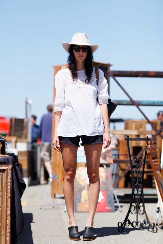 20140615 204640 74800300 Street Style | Zuecos