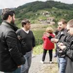 Muy atentos a las explicaciones de Bruno Lovelle