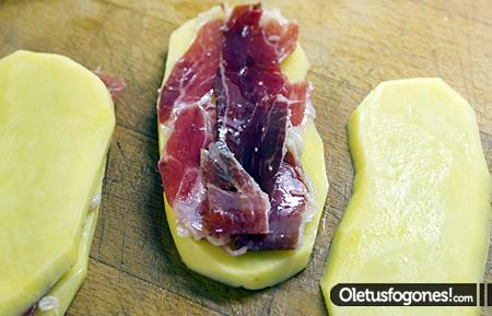 Patatas rellenas de jamón ibérico de bellota