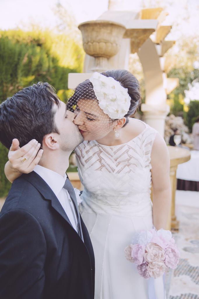 Ramo de novia de peonías confeccionado por Blanca Blanco