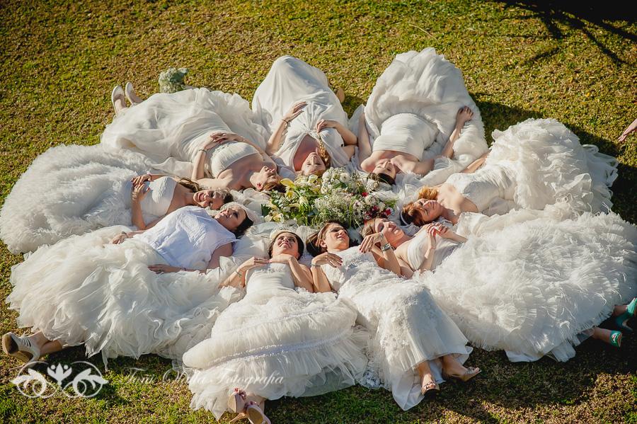 Photocall, almuerzo, maquillaje y tirandos los ramos-1160