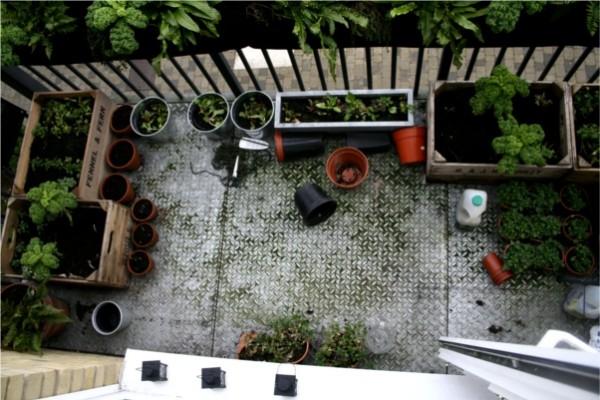 Cómo crear un bonito diseño de jardín con césped artificial - decoralinks