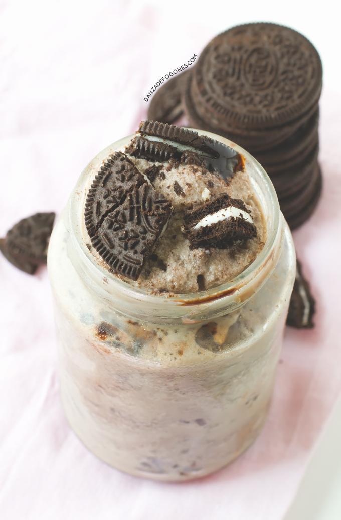 Helado vegano con galletas Oreo | danzadefogones.com