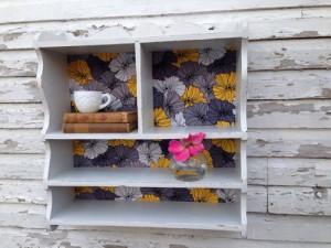 estanteria chalk paint Autentico Málaga papel pintado